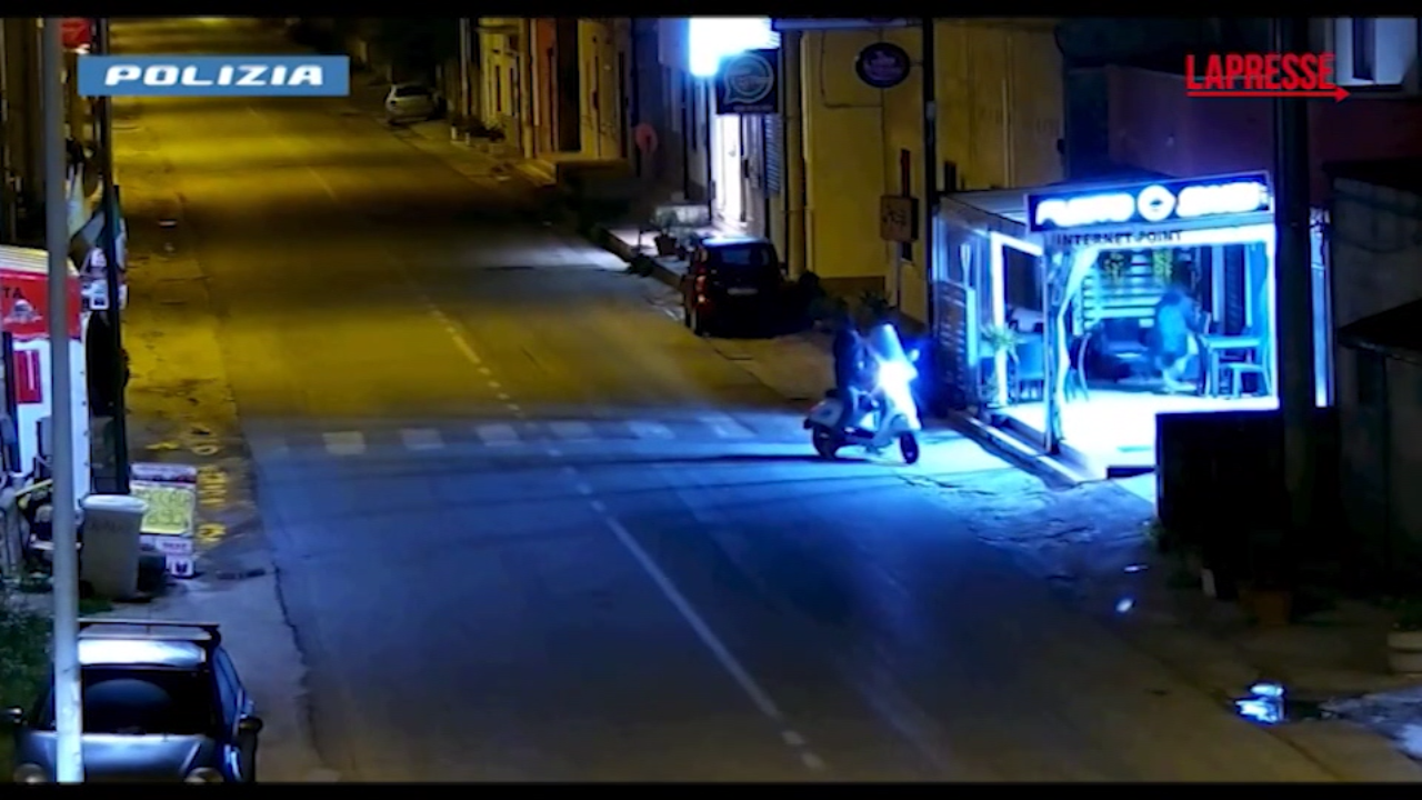 Trapani, traffico di stupefacenti: 27 arresti in maxi blitz Trapani, traffico di stupefacenti: 27 arresti in maxi blitz