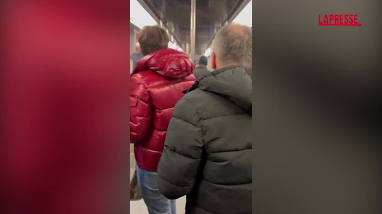 25 novembre, brutale aggressione a collaboratore di LaPresse a Torino