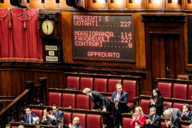 Consenso libero, centrodestra chiede correzioni alla legge in tema di violenza sessuale: slitta l’approdo in Aula