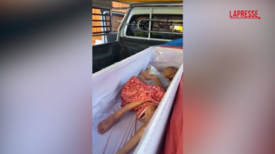 Thailandia, donna si sveglia nella bara prima di essere cremata