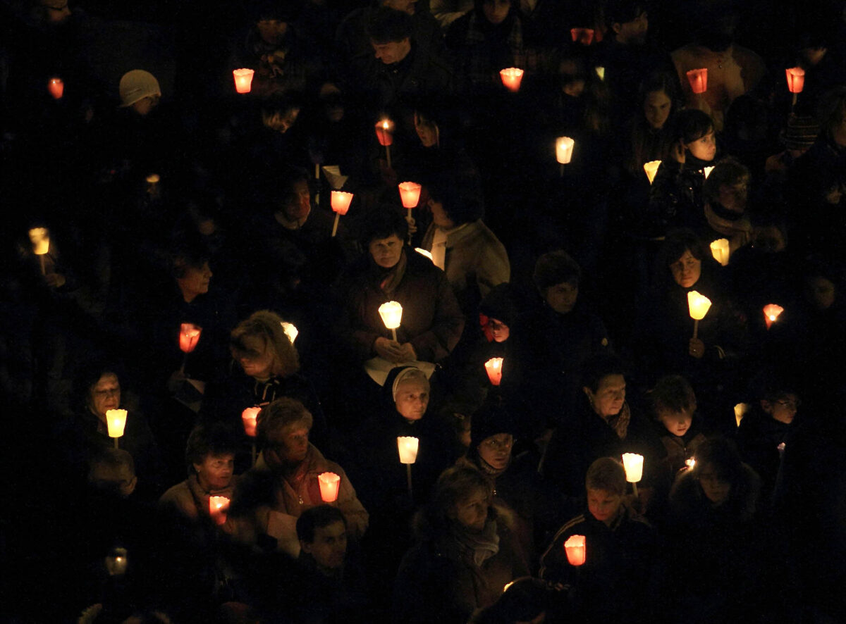 Yara Gambirasio, 15 anni fa la scomparsa della 13enne di Brembate: la storia in 10 foto Yara Gambirasio, 15 anni fa la scomparsa della 13enne di Brembate: la storia in 10 foto