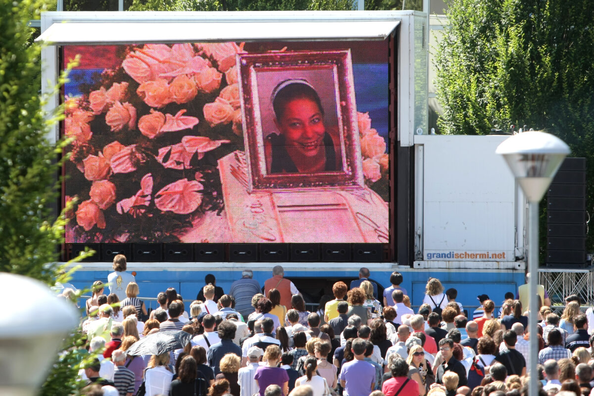 Yara Gambirasio, 15 anni fa la scomparsa della 13enne di Brembate: la storia in 10 foto Yara Gambirasio, 15 anni fa la scomparsa della 13enne di Brembate: la storia in 10 foto