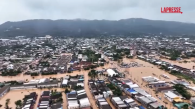 Thailandia, inondazioni nel sud: evacuazioni e danni