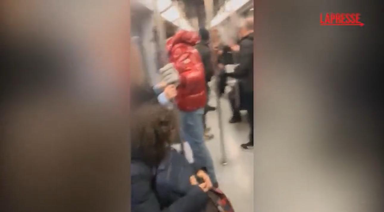 Collaboratore LaPresse aggredito a Torino: “Contro di me violenza cieca, non mi fermerò”