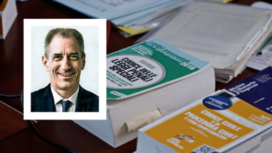 Bolzano, avvocato rinchiuso in un maso e morto dopo mesi di agonia: indagati 8 familiari