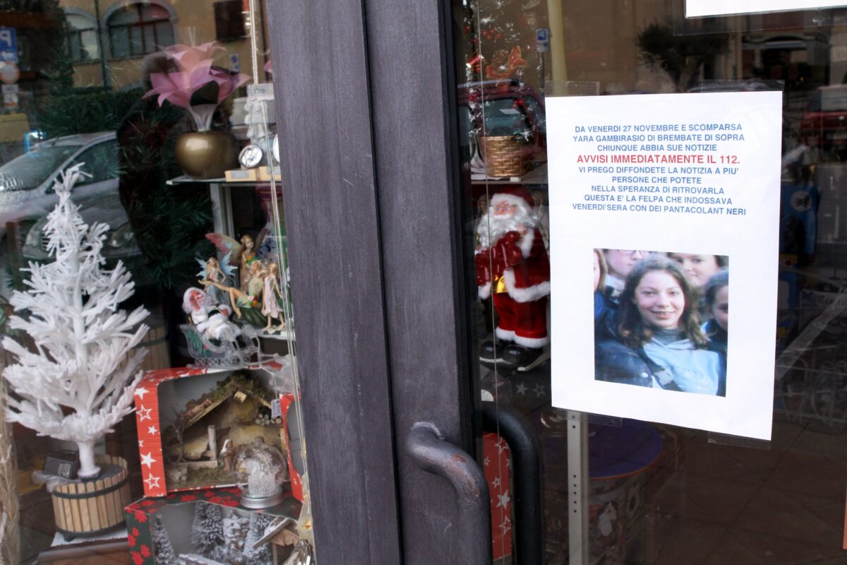 Yara Gambirasio, 15 anni fa la scomparsa della 13enne di Brembate: la storia in 10 foto Yara Gambirasio, 15 anni fa la scomparsa della 13enne di Brembate: la storia in 10 foto