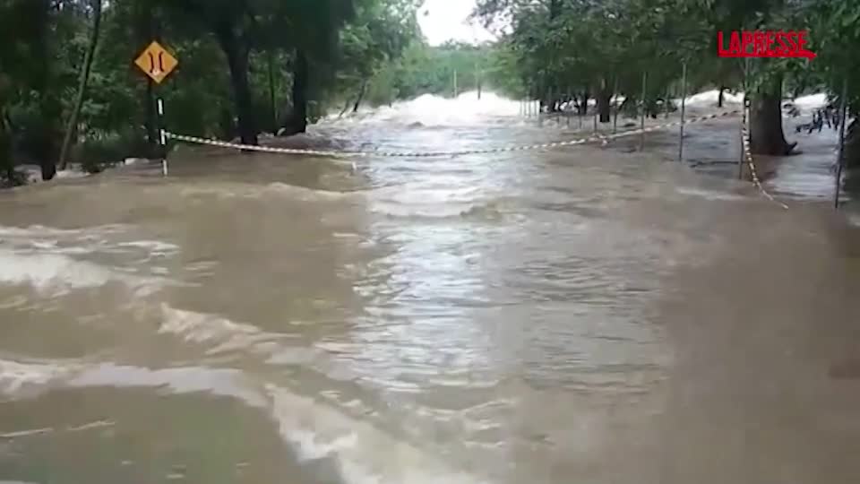 Sri Lanka, frane e inondazioni causano oltre 40 morti