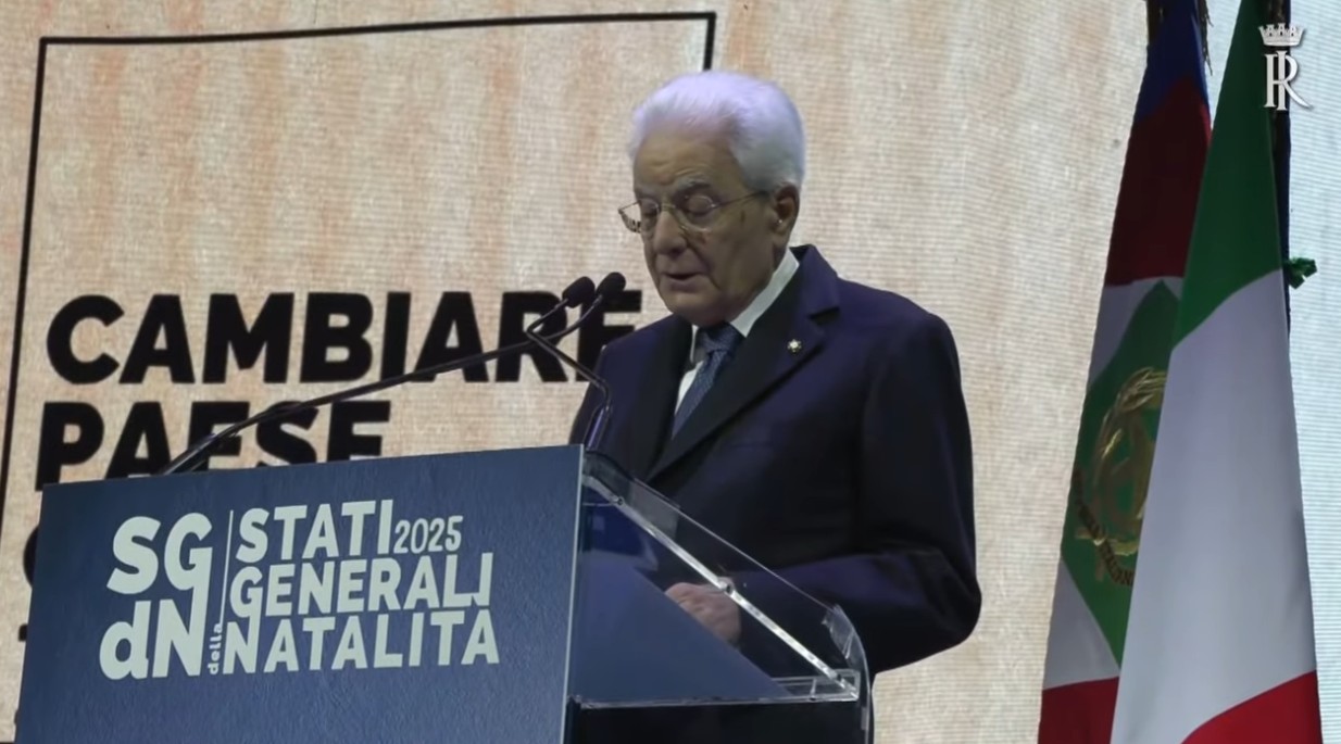 mattarella servono stipendi adeguati per non rinunciare alla gioia dei figli