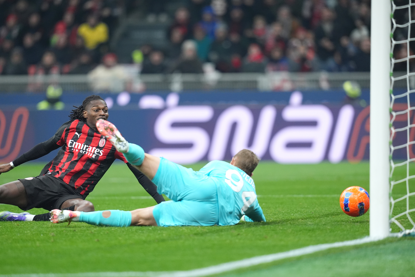 milan lazio 1 0 rossoneri in testa aspettando roma napoli