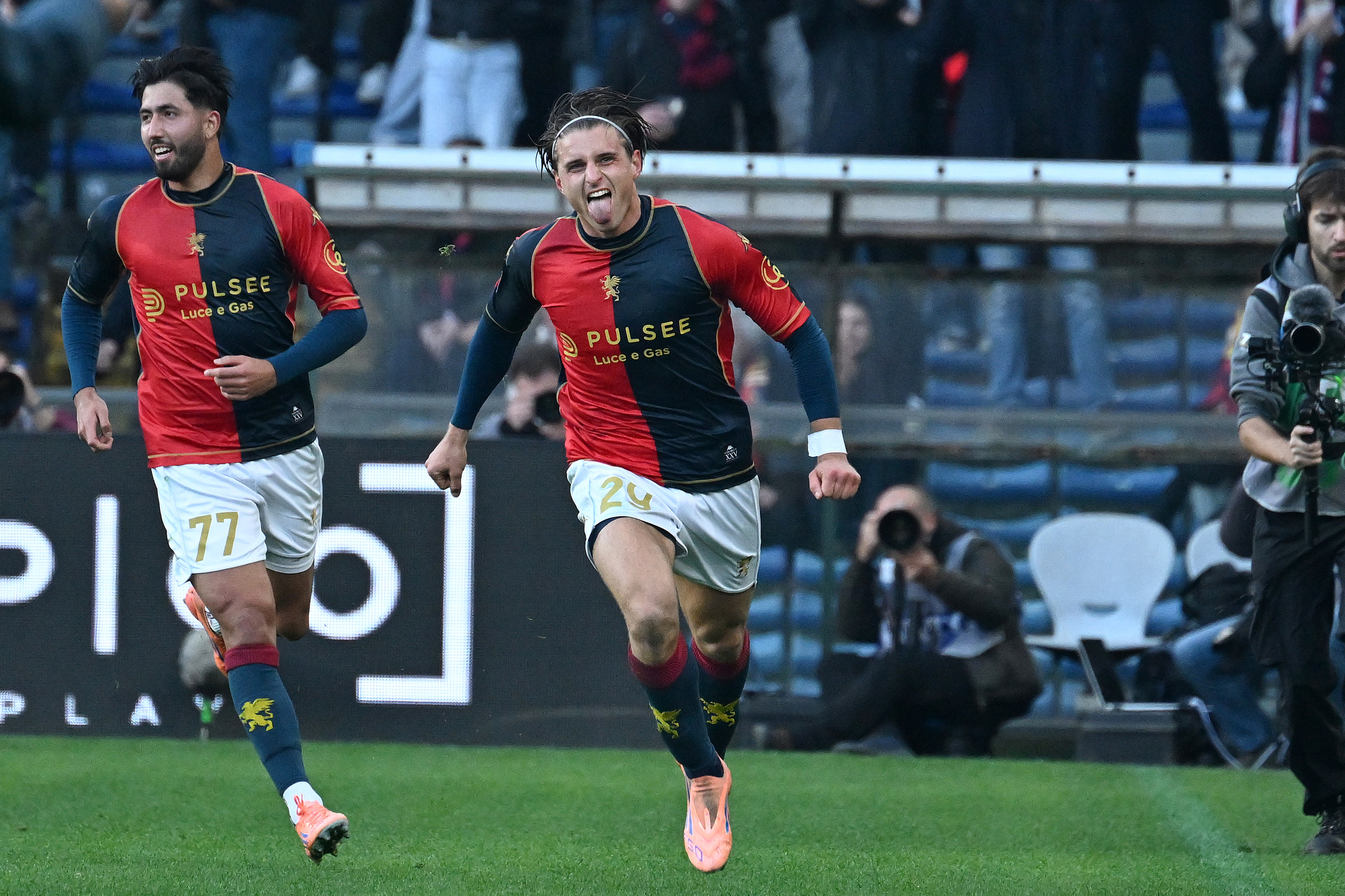 Genoa-Verona 2-1, prima vittoria per De Rossi sulla panchina del Grifone