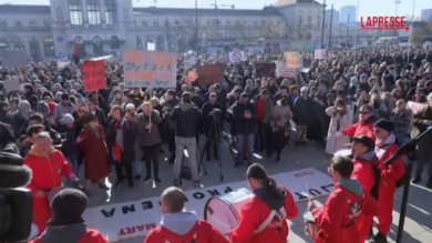Croazia, migliaia in piazza contro l'estrema destra: "Uniti contro il fascismo"