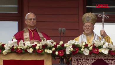 Papa Leone XIV in Turchia, la benedizione con il patriarca ecumenico Bartolomeo