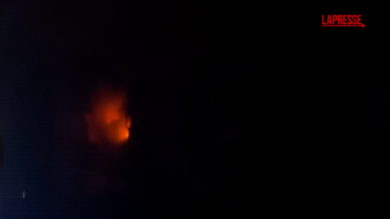 Ucraina, raid russo nella regione di Kiev: devastato un condominio