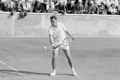 Nicola Pietrangeli, gli omaggi del mondo dello sport alla leggenda del tennis. Panatta: “Era mio amico”