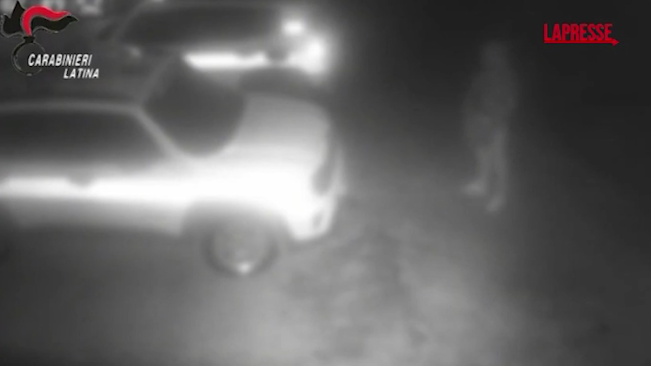 Latina, arrestato presunto piromane auto