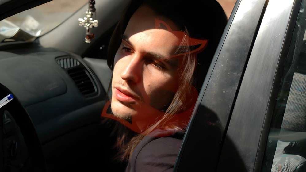 Delitto Garlasco, le foto inedite di Andrea Sempio davanti alla villetta dei Poggi il 13 agosto 2007