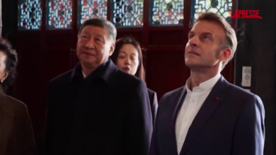 Macron in Cina: Xi mostra al presidente francese il Dujiangyan, un antico sistema di irrigazione