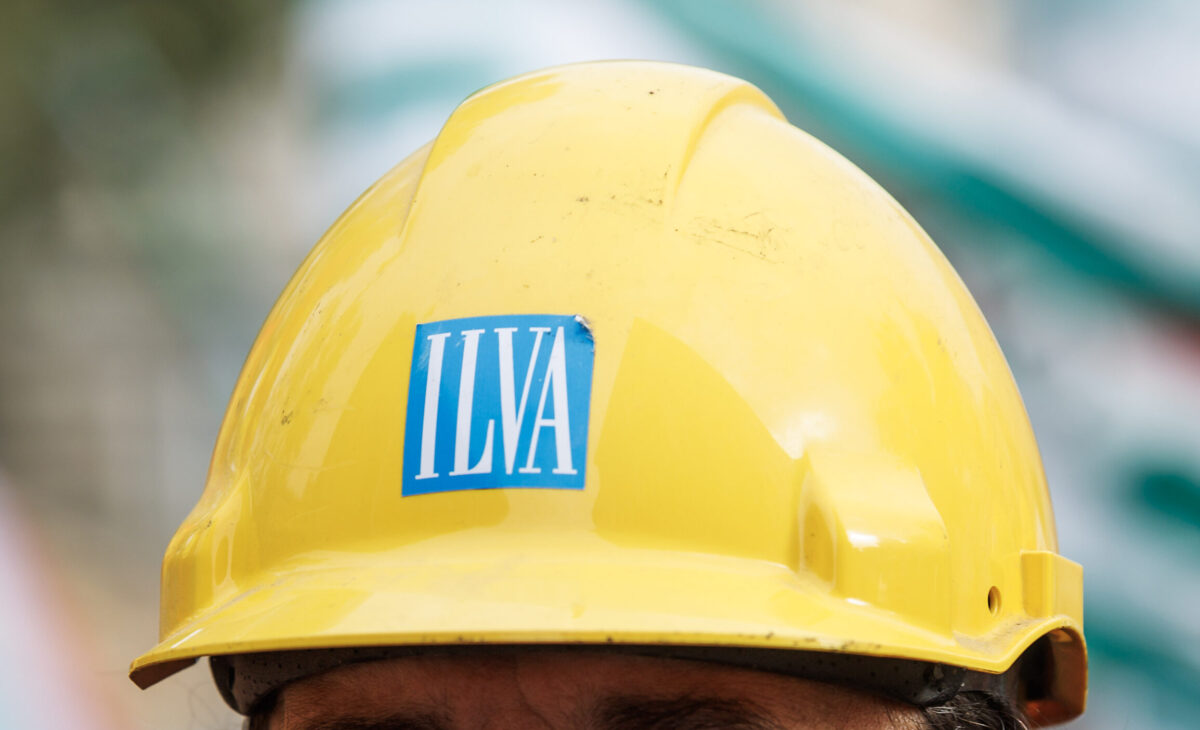 ex ilva conferito il mandato ai commissari per negoziare con flacks da Lapresse.it ex ilva conferito il mandato ai commissari per negoziare con flacks
