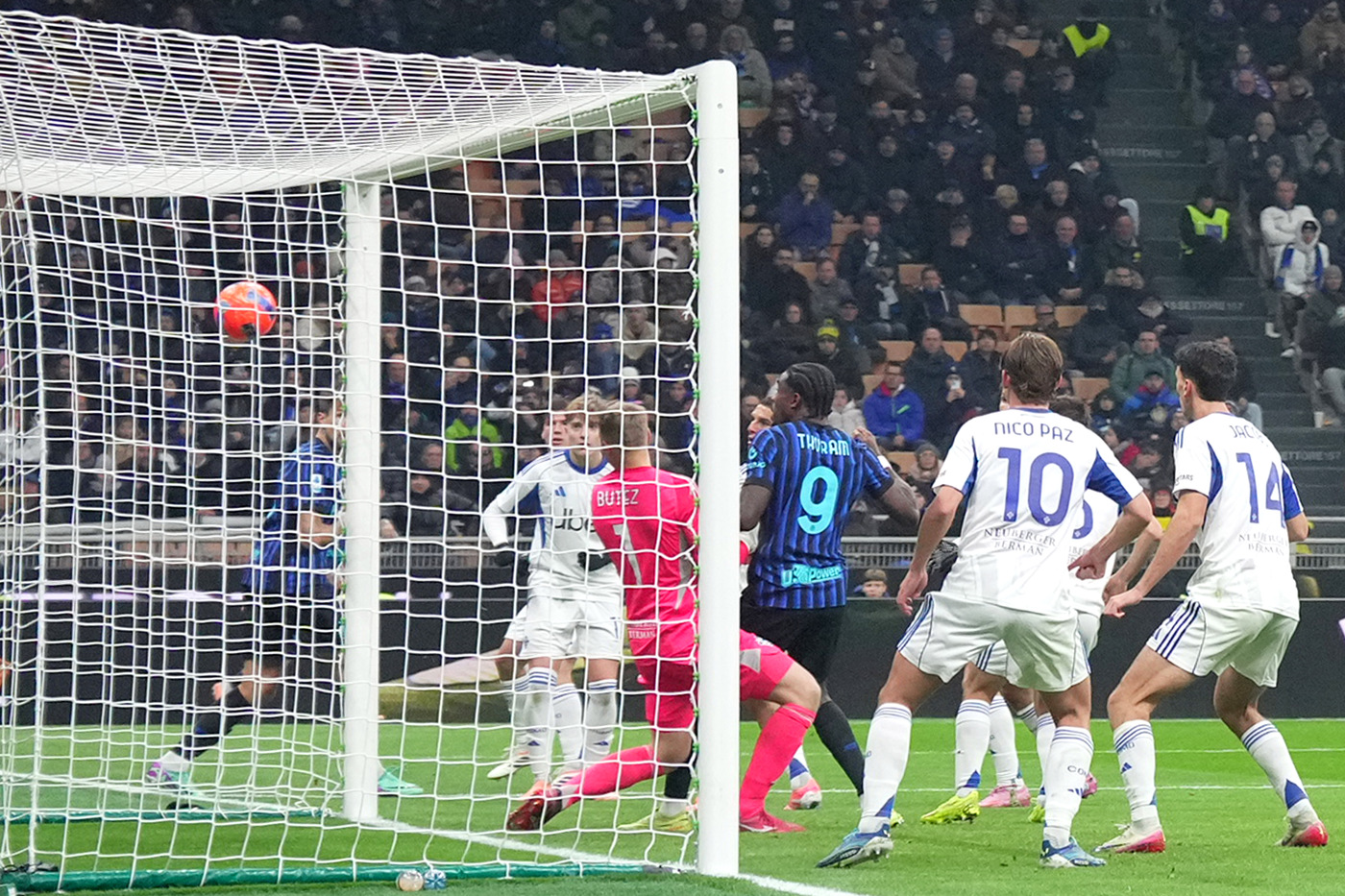 Inter Como 4 0, i nerazzurri tornano in testa alla classifica