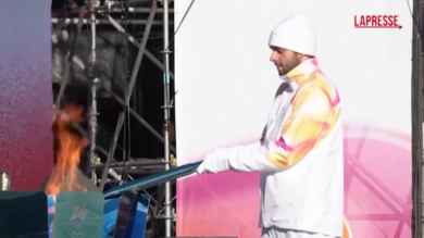 Milano-Cortina 2026, Paltrinieri è il primo tedoforo: la partenza dallo Stadio dei Marmi