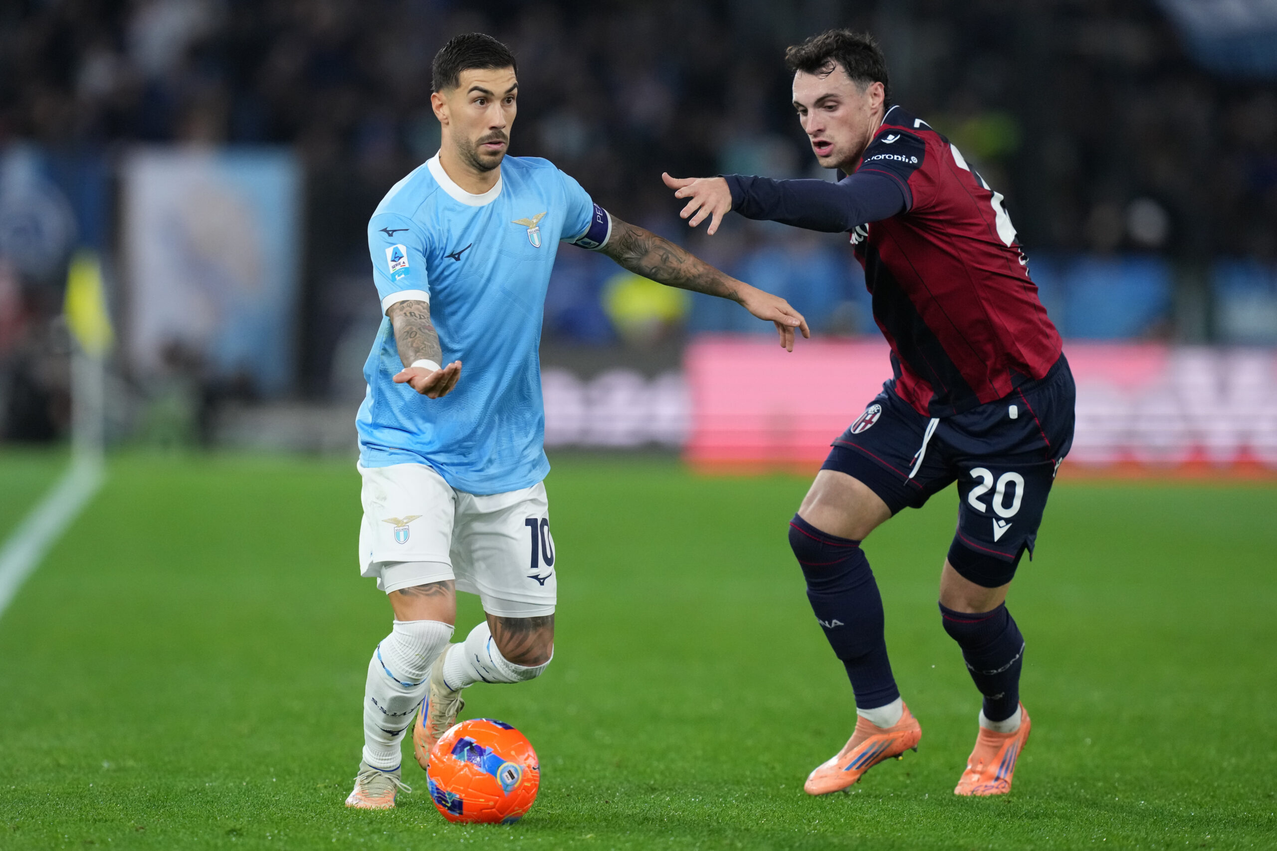 Lazio-Bologna 1-1, in gol Isaksen e Odgaard