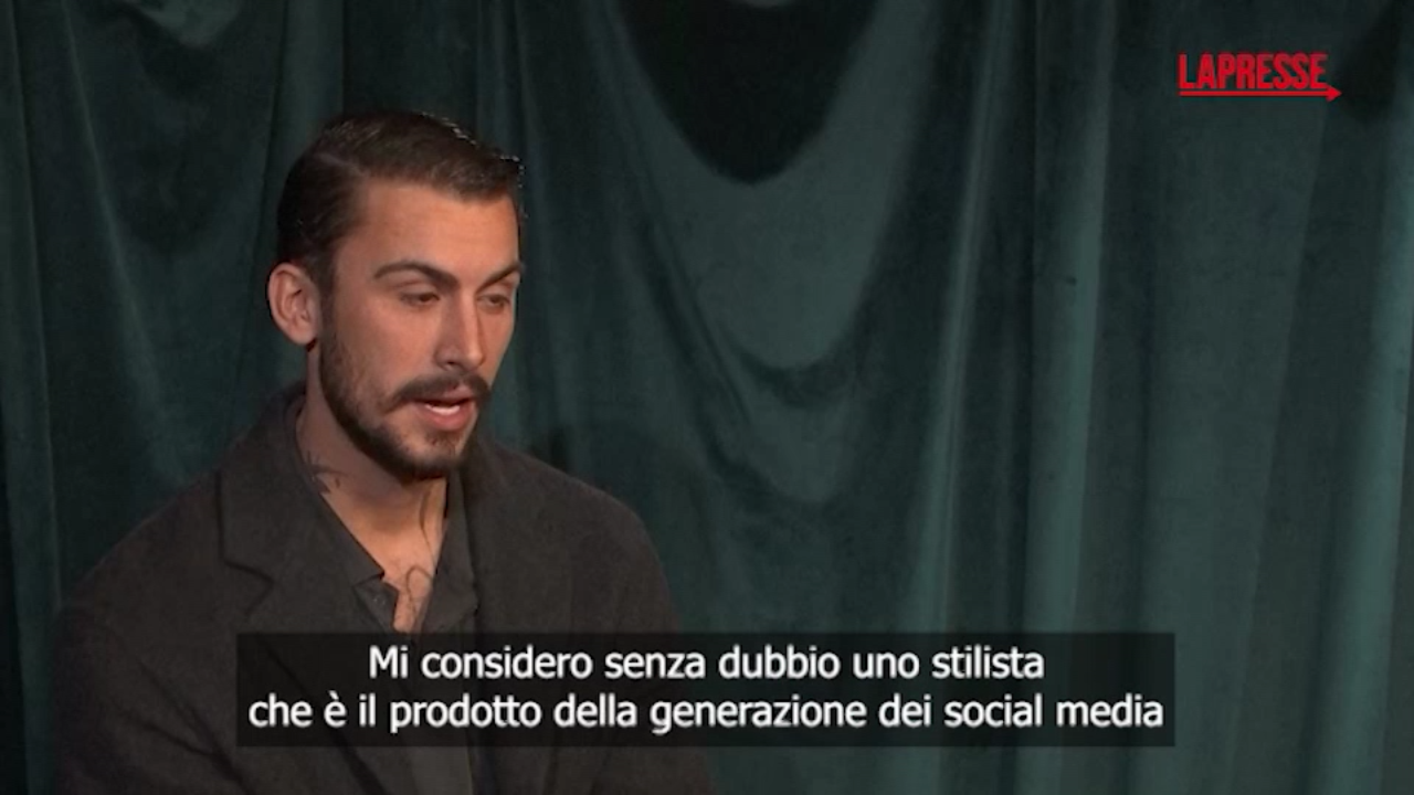 Lo stilista Christian Cowan: "A 18 anni ho fatto il mio primo abito per Lady Gaga" Lo stilista Christian Cowan: "A 18 anni ho fatto il mio primo abito per Lady Gaga"