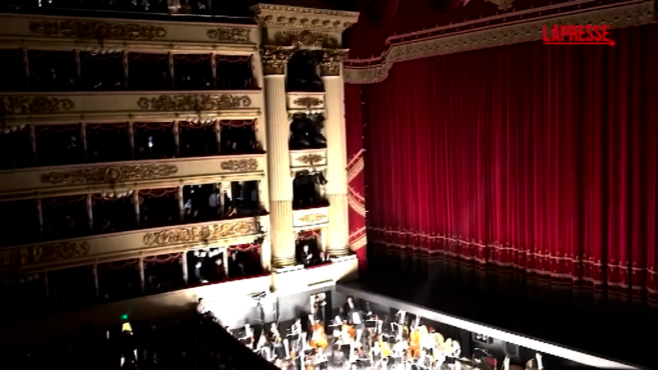 Prima della Scala, dieci minuti di applausi per l Prima della Scala, dieci minuti di applausi per l