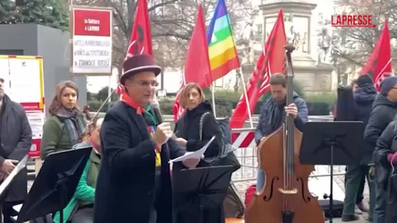 Prima della Scala, il presidio dei lavoratori dello spettacolo