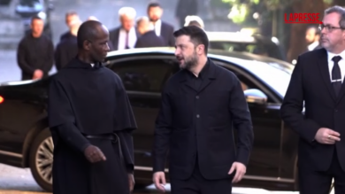 Ucraina: Zelensky arrivato a Castel Gandolfo per incontro con Papa Leone XIV