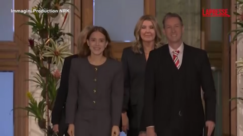 Machado, la figlia ritira il Nobel: “Democrazia essenziale per la pace”