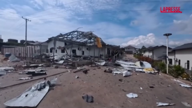 Cambogia, combattimenti con la Thailandia: le immagini dei territori distrutti