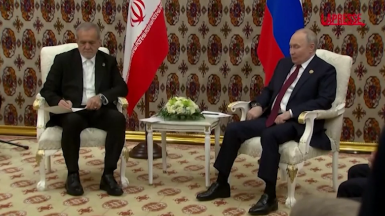 Russia, Putin incontra presidente Iran Pezeshkian in Turkmenistan
