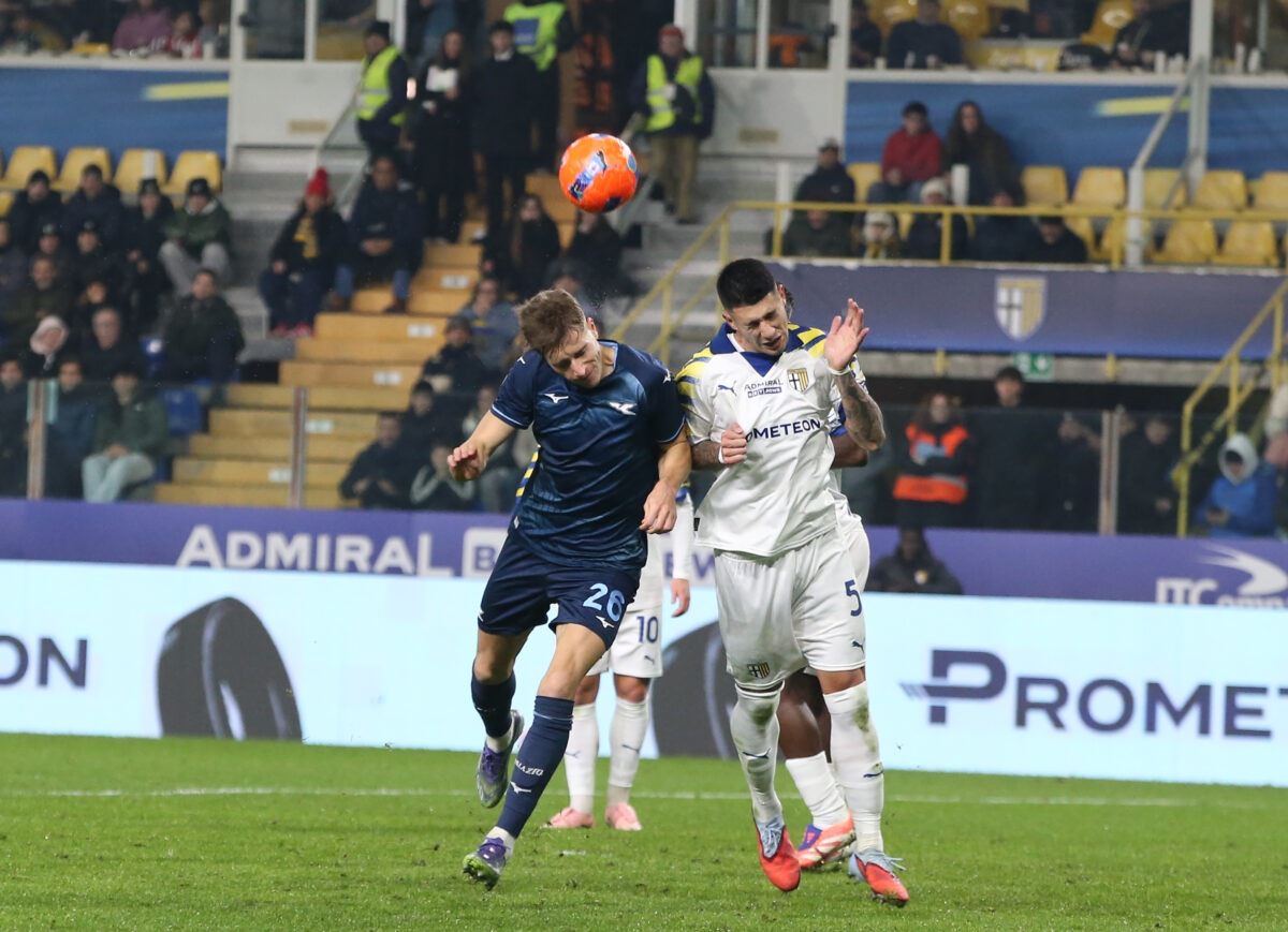 Serie A, Lazio sbanca Parma in nove, termina 0 1 Serie A, Lazio sbanca Parma in nove, termina 0 1