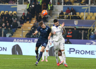 Serie A, Lazio sbanca Parma in nove, termina 0-1