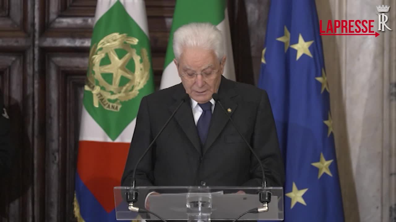 Mattarella: "Uso o minaccia di armi nucleari è un crimine contro l'umanità"