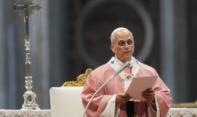 Il Papa scrive a La Repubblica: “La libertà di stampa contribuisce al bene comune”