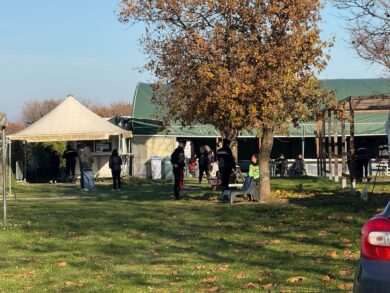 Fano, morti due paracadutisti: attorcigliati in volo