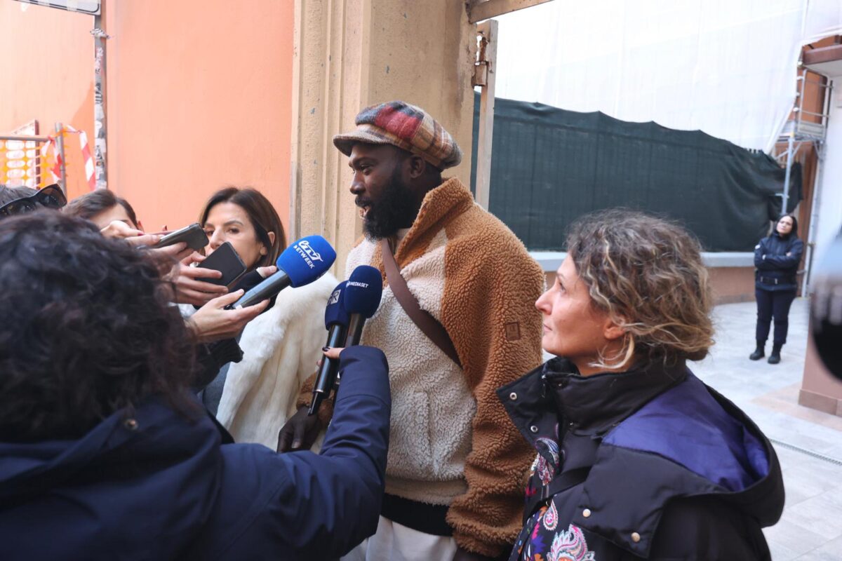 Bologna, 16enne ucciso a coltellate: coetaneo di Fallou Sall condannato a 11 anni e 6 mesi Bologna, 16enne ucciso a coltellate: coetaneo di Fallou Sall condannato a 11 anni e 6 mesi