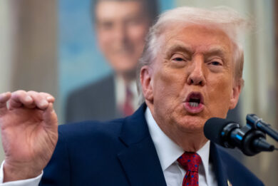 Trump fa causa alla Bbc, chiesti 10 miliardi di dollari