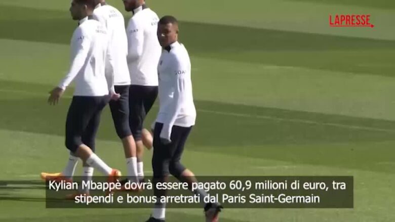 Mbappè, PSG dovrà pagargli 60 milioni di euro: la decisione del tribunale del lavoro di Parigi