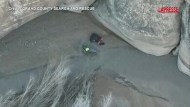 Utah, escursionista bloccato nelle sabbie mobili: il salvataggio ripreso dal drone