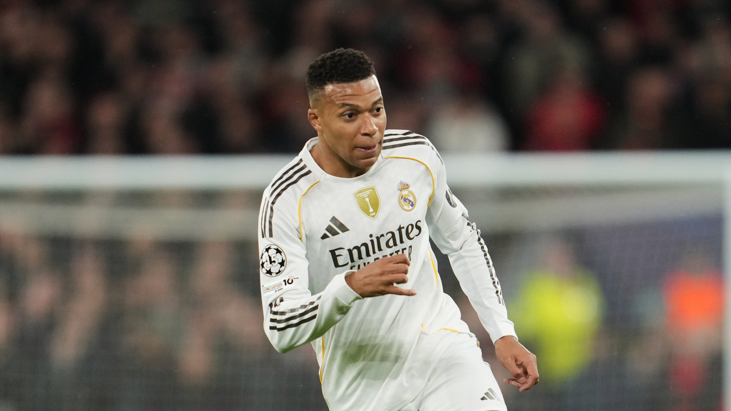 Mbappè-Psg, club condannato a pagare 61 milioni di euro