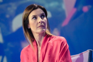 Alessandra Moretti, Parlamento europeo vota revoca immunità per l’eurodeputata Pd. Salva Gualmini. Moretti: “È voto politico”