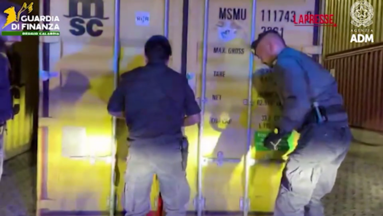 Droga, sequestrati 248 kg cocaina al porto di Gioia Tauro