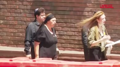 Attentato Bondi Beach, a Sydney i funerali della piccola Matilda