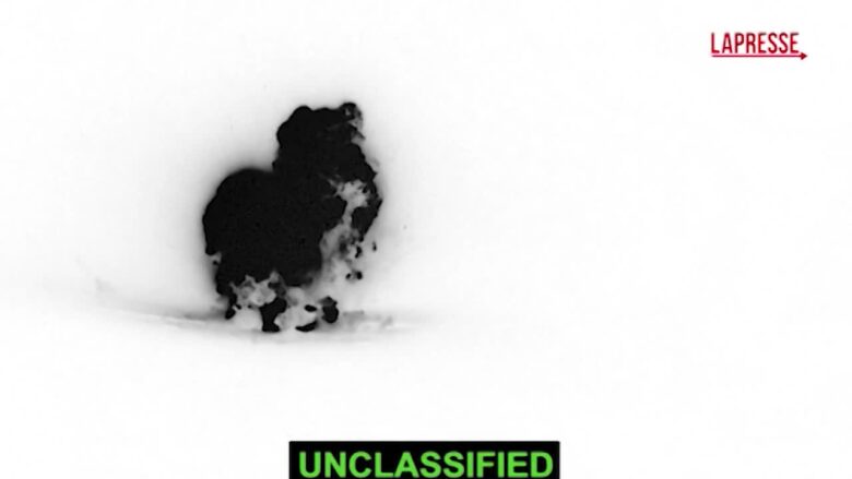 Siria, attacco Usa su obiettivi Isis: colpiti 70 obiettivi, le immagini dell'esercito