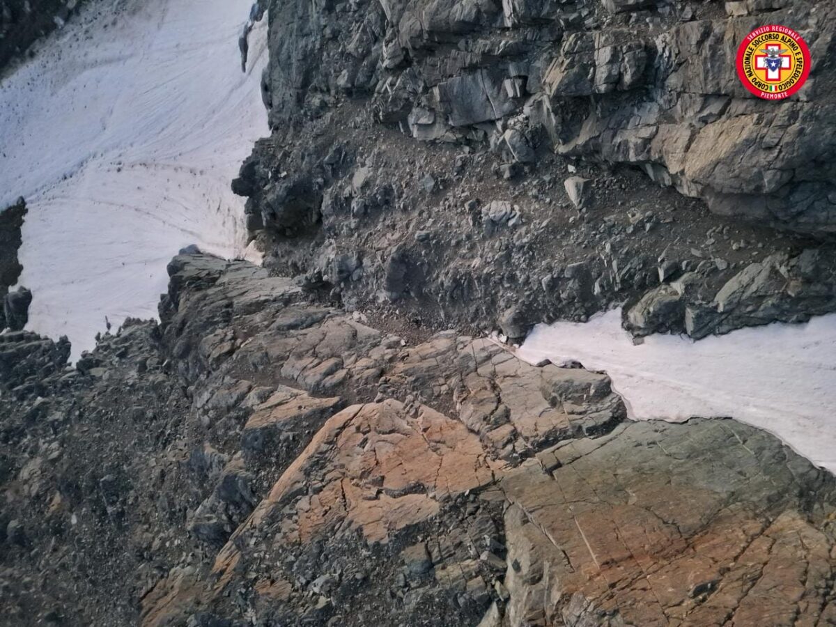 Bambino di 11 anni muore cadendo mentre scala una roccia con un amico in Val Venosta