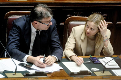 Carburanti, taglio accise prorogato fino al 1 maggio: via libera dal governo