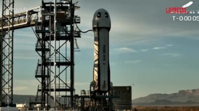 Blue Origin, il video della prima astronauta disabile che parte per lo spazio
