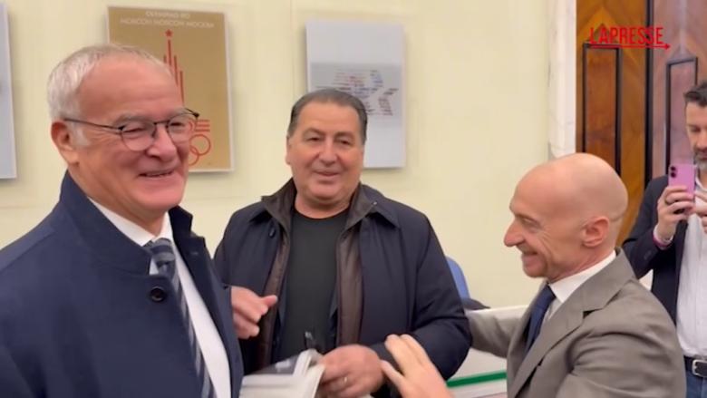 Claudio Ranieri scherza con De Giorgi e Juri Chechi sull'anno magico della pallavolo azzurra